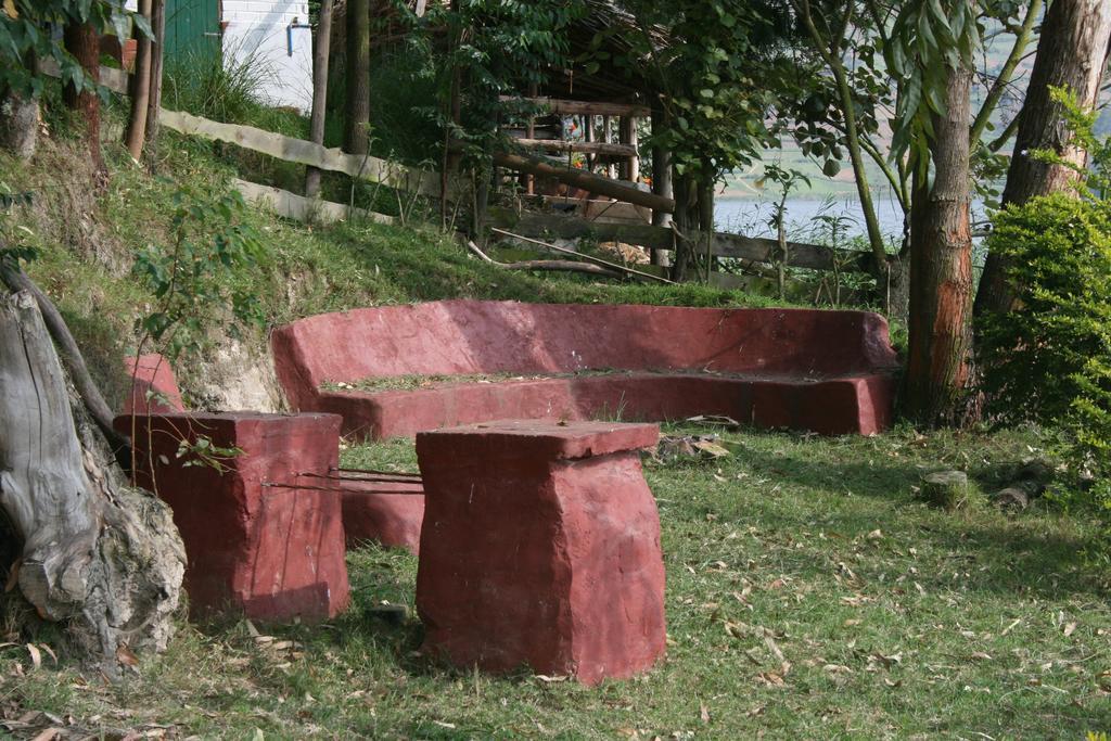 Amasiko Homestay Lake Bunyonyi Kabale Exterior photo